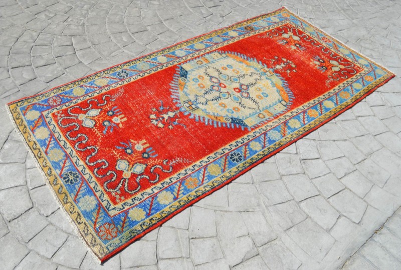 Vintage Turkish Rug, Hand-Woven Wool, Organic Dye, Short Runner 3x7 ft Approx gallery
