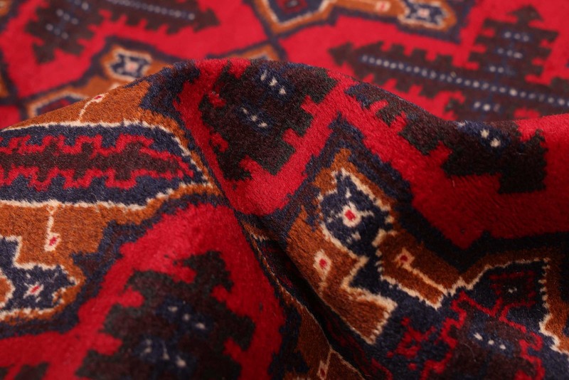 Vintage 3'8" x 6'10" Traditional Hand Knotted Vegetable Dye Wool Area Rug gallery