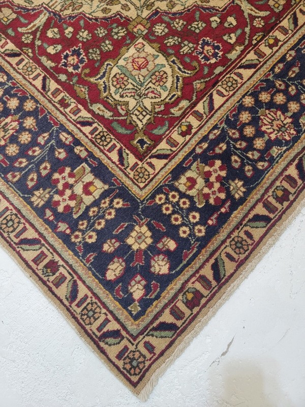 Antique Oriental Hand-Knotted Wool Area Rug Beige/Red/Blue/Green 6'11" x 10'2" gallery