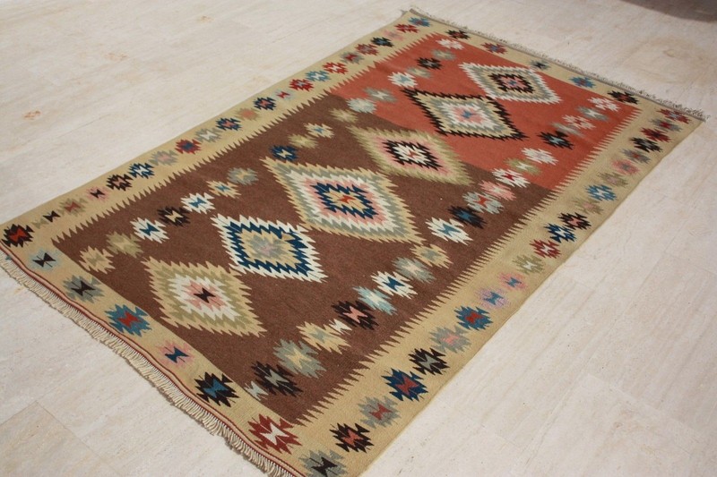 TURKISH KILIM AREA RUG HAND WOVEN WOOL 59" x 82", 151cm x 210cm gallery