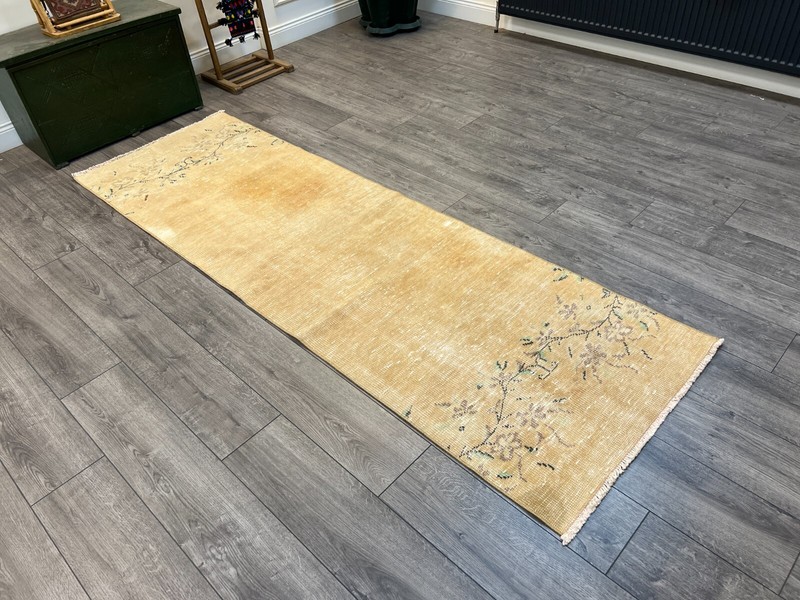 Muted Runner Rug, Faded Rug, Kitchen Runner Rug, Vintage Runner Rug, 2.6x8.2 ft gallery