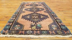Exquisite Vintage Handmade Tribal Rug 1’7” x 3’5″