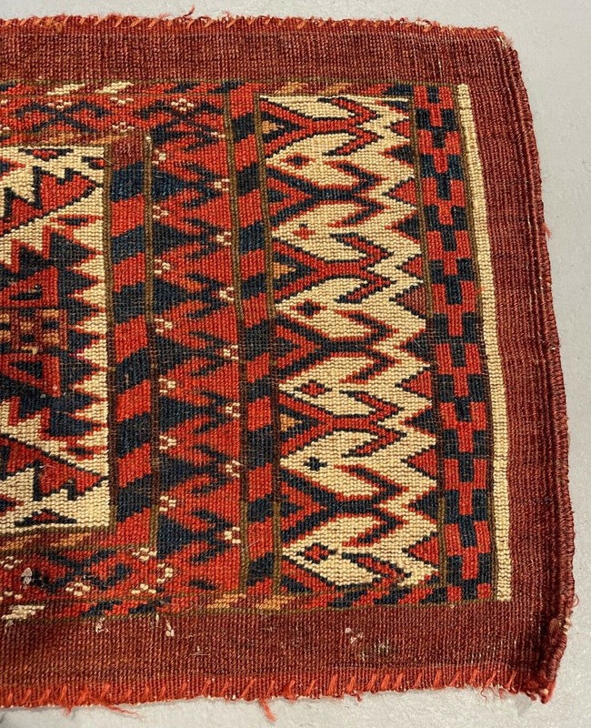 Antique Yamud gallery