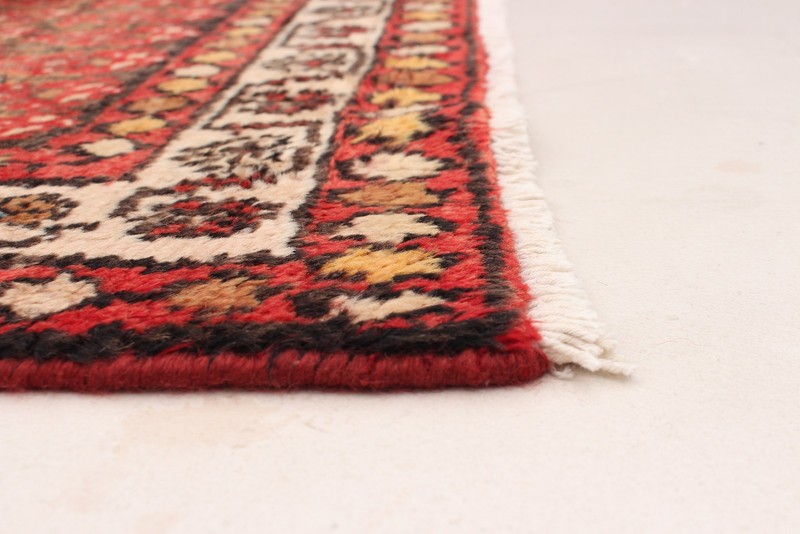 Vintage 4'6" x 6'5" Traditional Hand Knotted Vegetable Dye Wool Area Rug gallery
