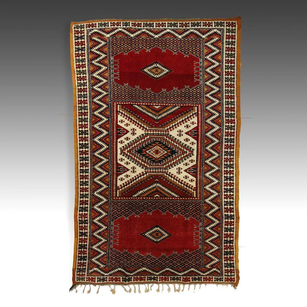 PILE CARPET TAZNAKHT DISTRICT SOUTHERN MOROCCO NORTH AFRICA TEXTILES MID 20TH C
