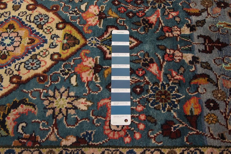 Vintage 2'5" x 5'9" Traditional Hand Knotted Vegetable Dye Wool Area Rug gallery