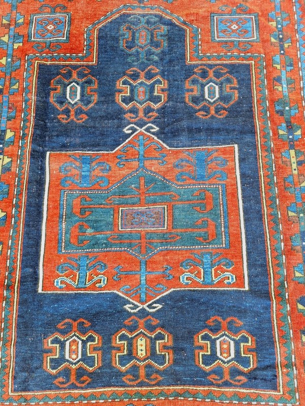an antique Fachralo Kazak rug gallery