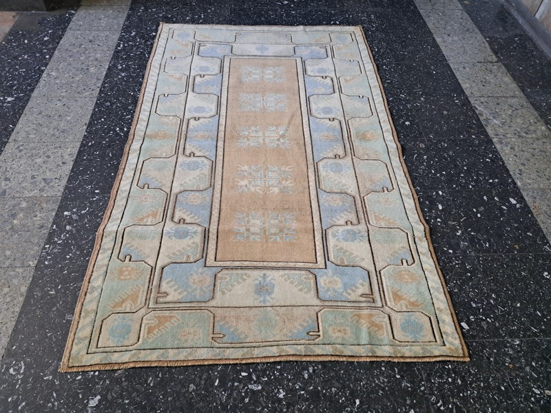Turkish Rug, Bedroom Rug, Area Rug, Accent Rug, Vintage Rug, 3.9 x 6.3 ft gallery