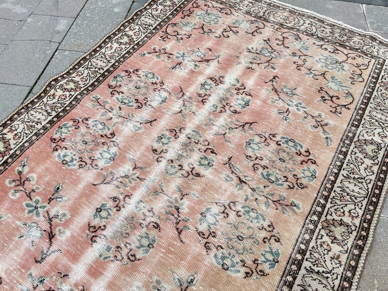 5.3x8.6 Ft Vintage Turkish Rug Distressed Floral Oushak Style Wool 5x9 gallery