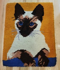 Vintage Siamese Cat Shag Area Rug/ Wall Hanging 35X26 inches Vibrant Yellow Blue