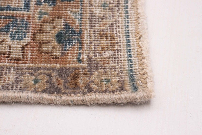Traditional Vintage Hand-Knotted Carpet 6'2" x 9'3" Wool Area Rug gallery