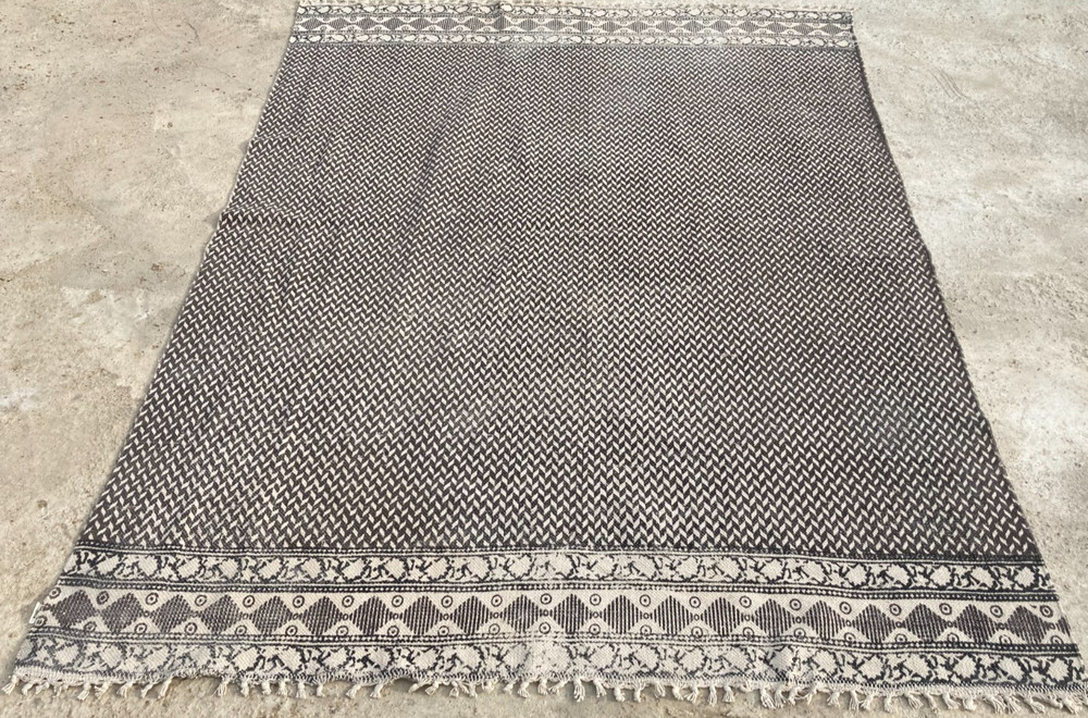 Vintage Handmade Pakistan Geometric Wool Kilim Rug 201x150 cm