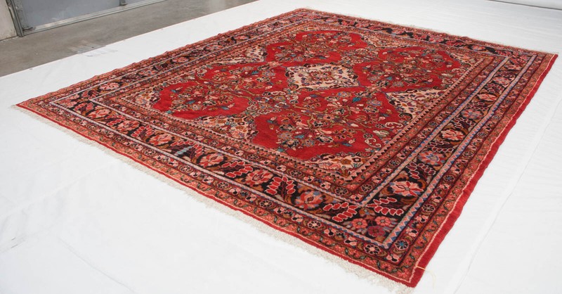 Traditional Oriental Rug Lilihan MINT & VINTAGE red Carpet 22968 gallery