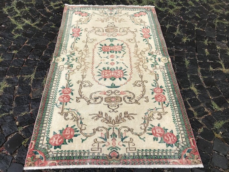 Turkish Antique rug Bohemian Area rug Oushak rug Vintage Rug Handmade Wool rug gallery