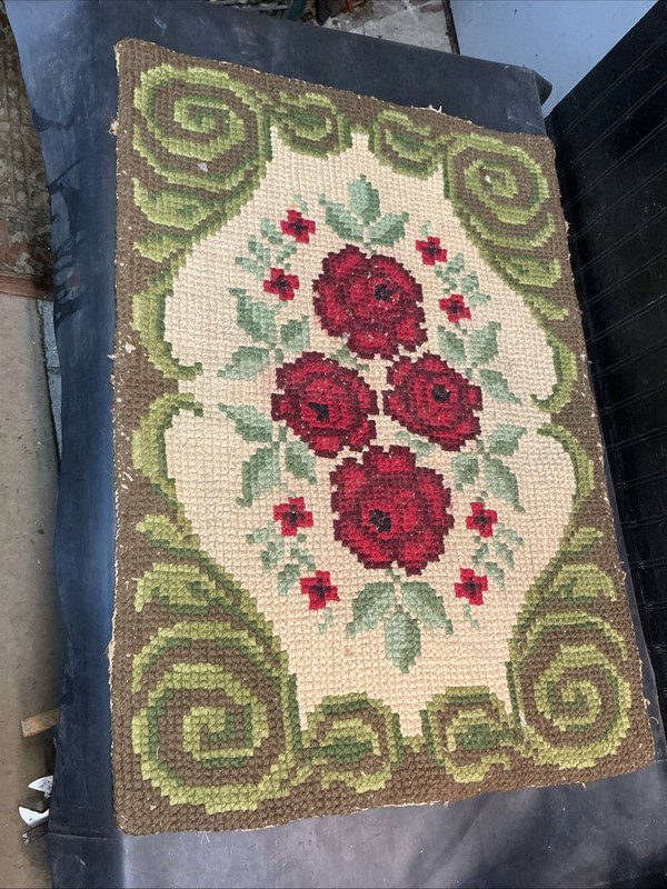 Antique Latch Hook Needlecraft Rug 33”x24” Farm House Rug gallery