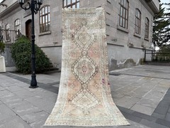3.2×9.5 Vintage Turkish Runner – Muted Pastel Tribal Hallway Rug