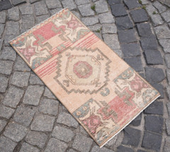 Turkish Rug 18” x 33” Vintage Hand-knotted Oushak Rug Muted Dye Small Wool Rug