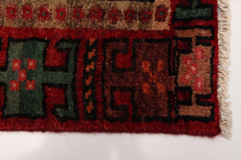 Vintage 4'8" x 8'5" Traditional Hand Knotted Vegetable Dye Wool Area Rug gallery