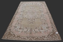 Vintage Turkish Oushak Rug, Pink 6×9 ft, Handmade Wool, Bohemian Anatolian