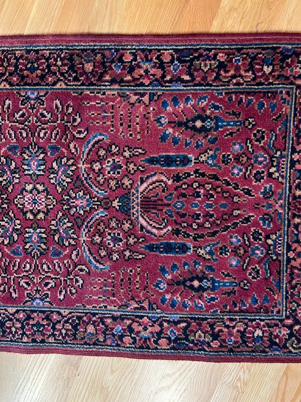 Karastan Rare Vintage Wool Rug Pattern Number 5517 ~ 2ft 1.75in X 4ft 10.5in gallery