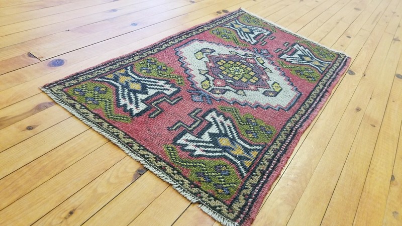 Beautiful Antique Wool Pile Natural Dye Tribal Area Rug 1'9"×3'1" gallery