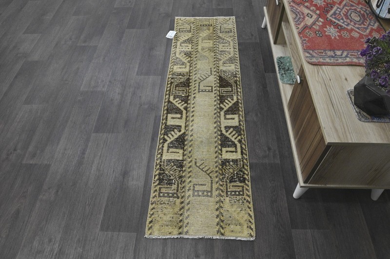 Vintage Turkish Runner Rug 2x5ft BEIGE Handmade Anatolian Oushak Hallway Wool gallery