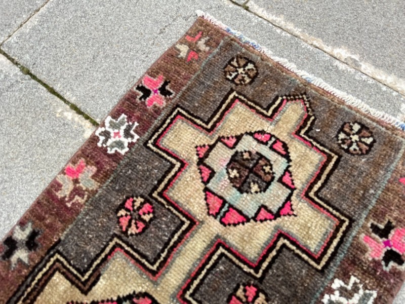 Vintage Turkish Rug Mat 1.4x1.9 ft Geometric Tribal Boho Pink Brown Rug gallery