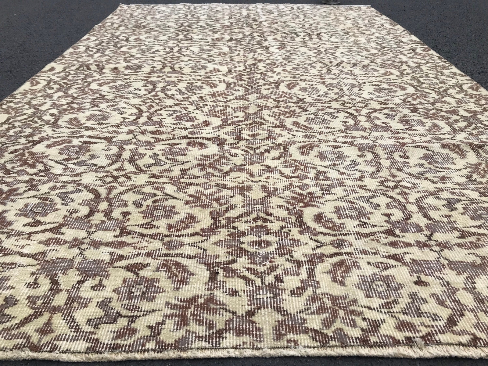 5.8x8.9 Large Vintage Beige Turkish Oushak Wool Rug gallery