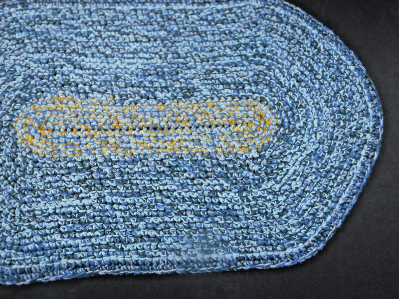 Handmade~Crocheted Yarn~Rag~Rug 20x34" Oblong~Farmhouse~Primitive~Lays Flat~Vtg gallery
