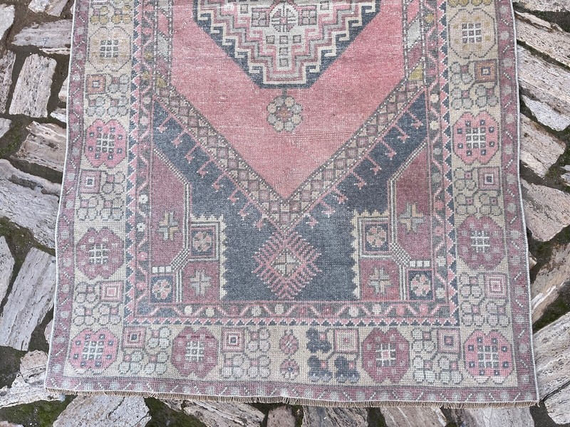 Vintage Area Hand-Woven Carpet 4x6 Pink Wool Oriental Rug Anatolian Medium Size gallery