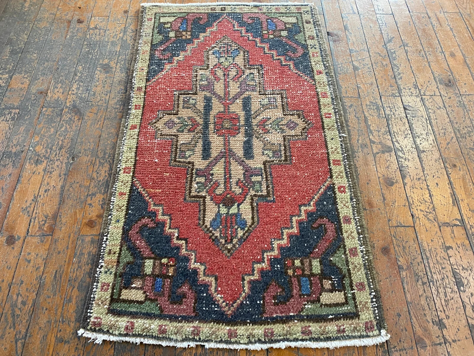 Beautiful Antique 1900-1930's Wool Pile Vegetable Dye Area Rug 1'9" x 3' gallery