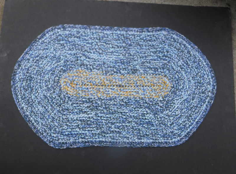 Handmade~Crocheted Yarn~Rag~Rug 20x34" Oblong~Farmhouse~Primitive~Lays Flat~Vtg gallery