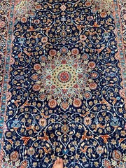 200 x 300 COLLECTORS’ ITEM Vintage Authentic Keshani Oriental Floral Carpet