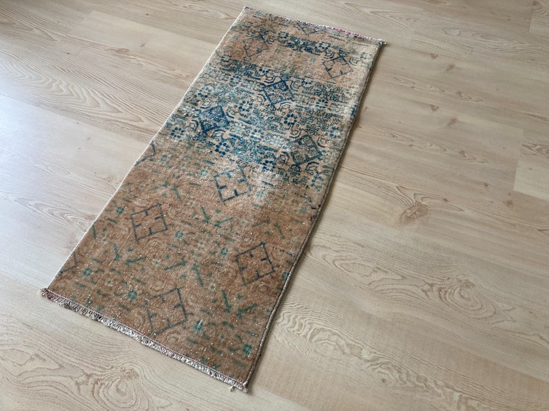 Brown rug, Turkish rug, Vintage small rug, Wool rug, Doormat rug, 1.3 x 3.1 ft gallery