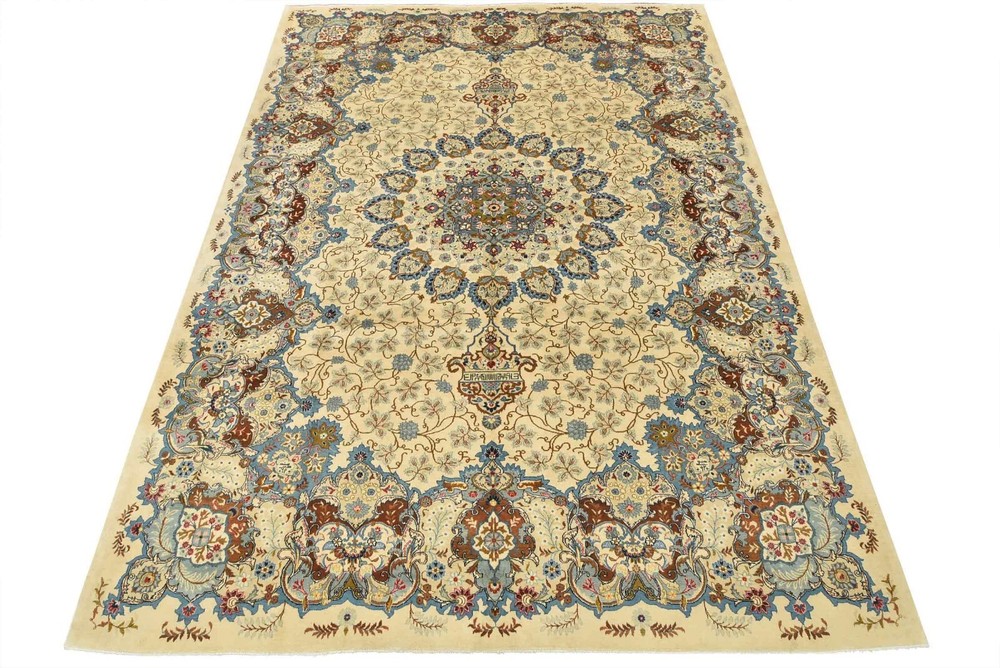 Vintage Oriental Rug 10’2” x 14’1” Ivory Wool Traditional Hand-Knotted Carpet