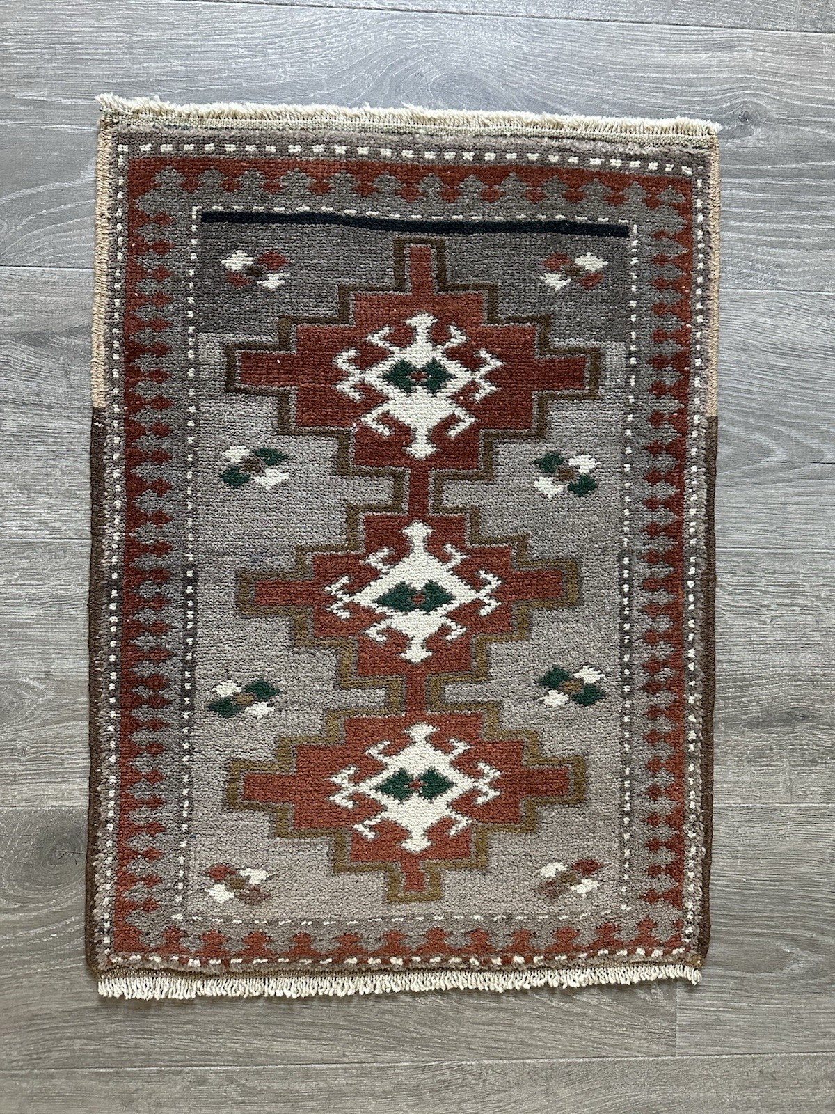 Small Rug, Boho Deco, Handmade Rug, Home Decor, Carpet, Wool Rug 1,3 x 2,9 ft gallery