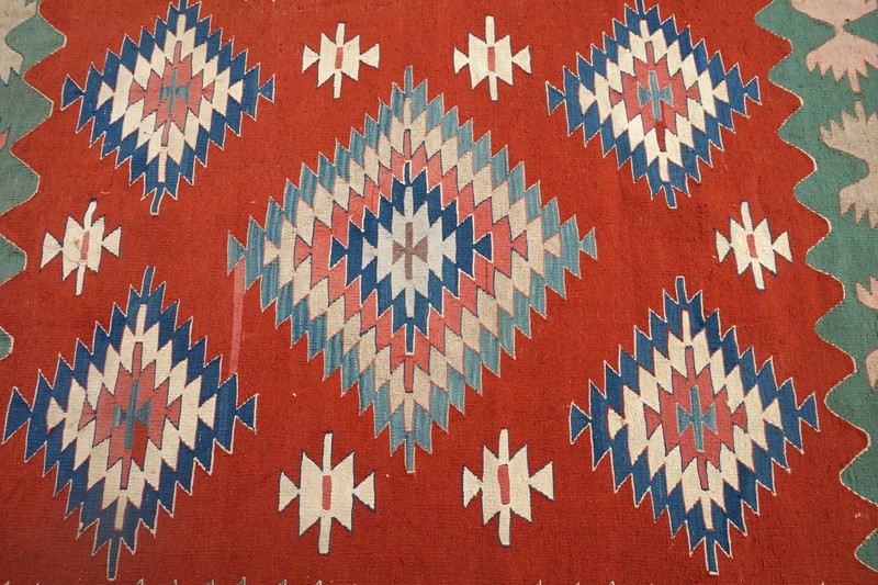 Handwoven Turkish Kilim Rug 4'x6' gallery