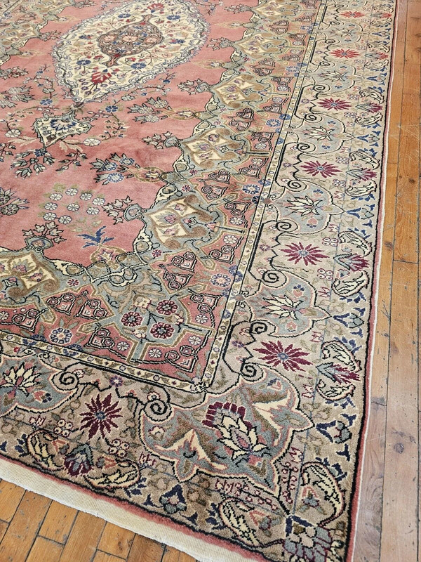 Exquisite Vintage 1950's Natural Dye Wool Pile High-End Hereke Rug 7x10ft gallery