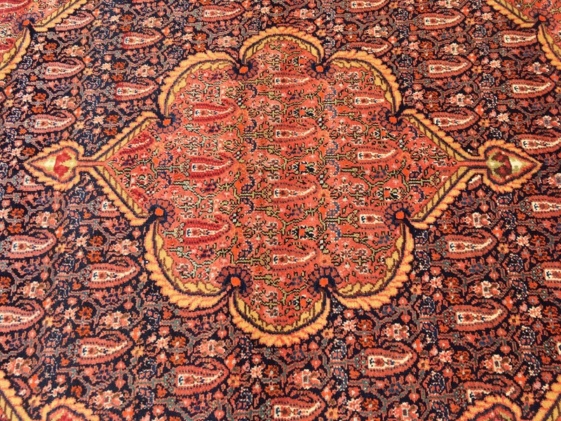 ANTIQUE MISHIN MALAYER ( NORTHWEST PER’SIAN ) Late 19th century 4' 3" x 6' 7' gallery