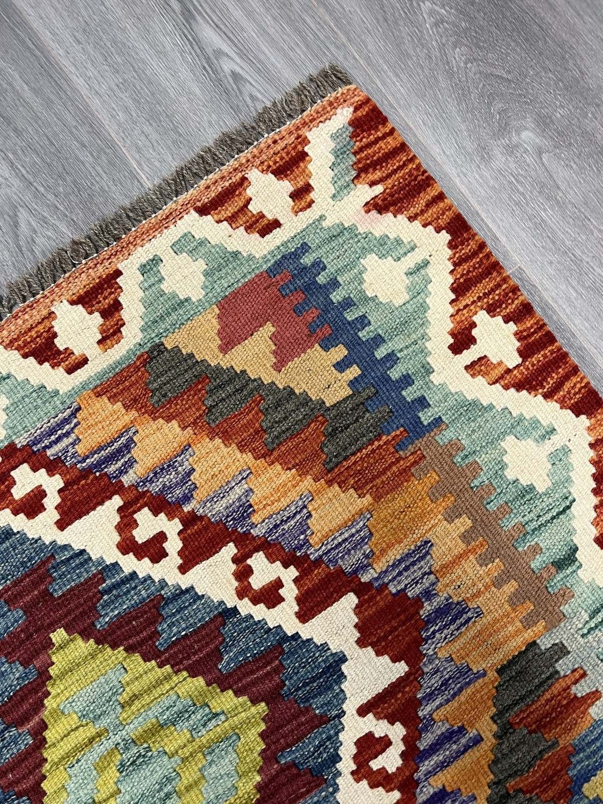 Vintage Kilim Traditional Hand Made Oriental Wool Kilim 3ft11inx2ft7i 122cmx87cm gallery