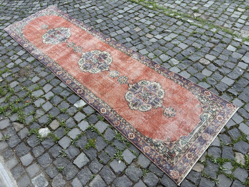 Carpet, Turkish rug, Vintage rug, Handmade rug, Runner, Wool | 3,1 x 10,9 ft gallery