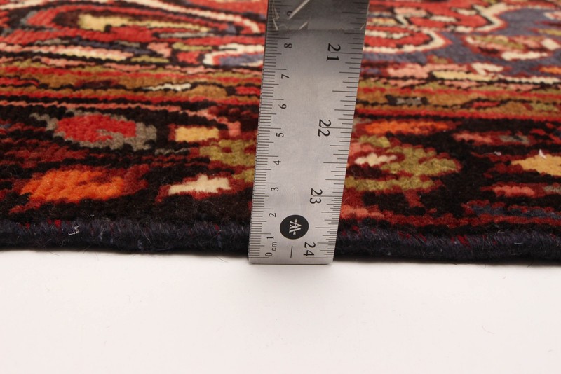 Vintage 4'9" x 8'6" Traditional Hand Knotted Vegetable Dye Wool Area Rug gallery