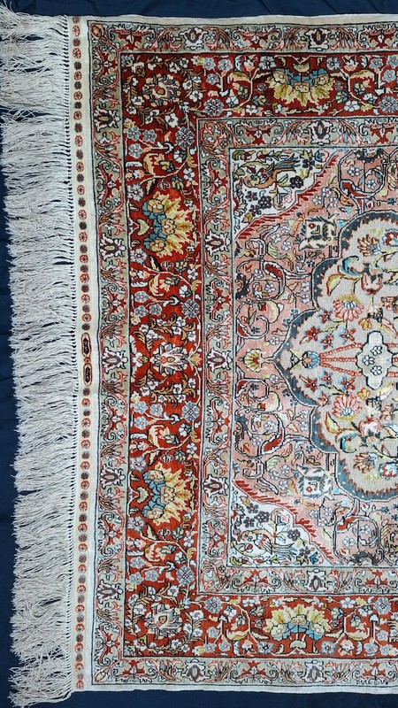 Prayer Style Rug, Turkish Hereke 1980s 600kpsi gallery