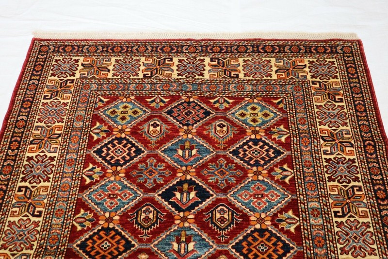 4'10 x 6'6 ft Super Kazak hand knotted vegetable dye oriental rug gallery