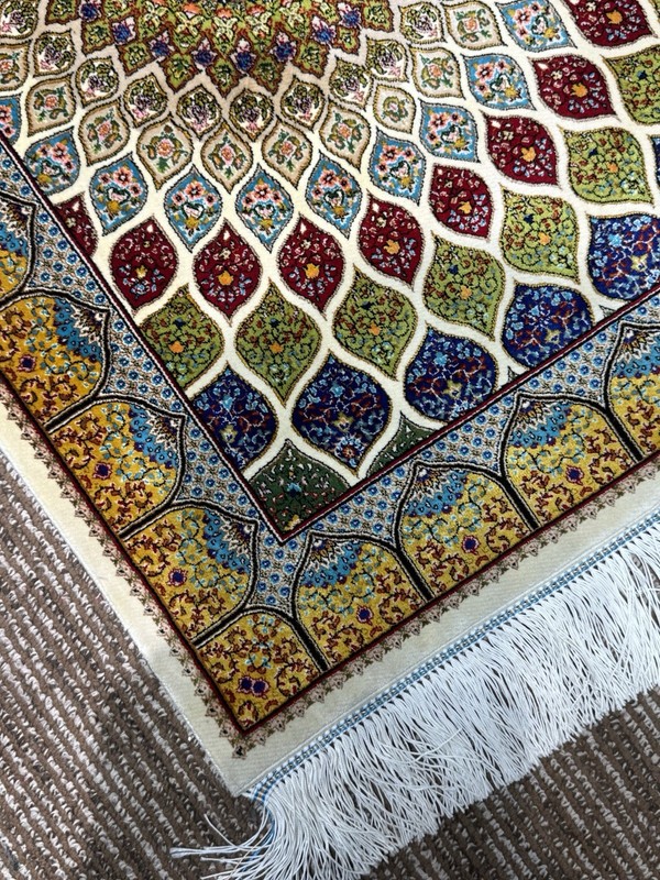 2x3 Feet Silk Rug Dome Design, High-Quality Silk Carpet Door Mate White Color ￼ gallery