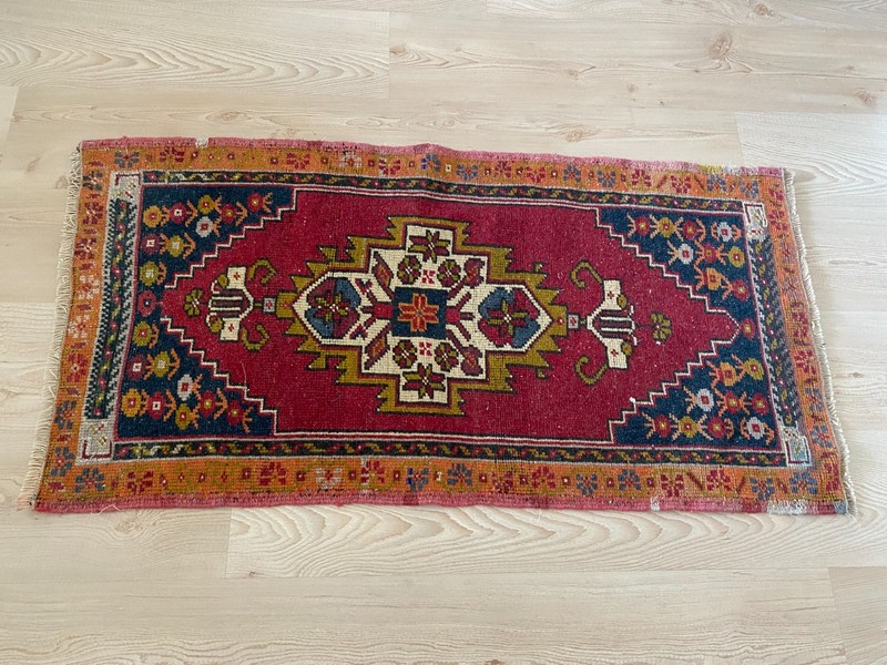 Bold Red Vintage Turkish Small Rug 1.9x3.6 ft Geometric Medallion Anatolian gallery