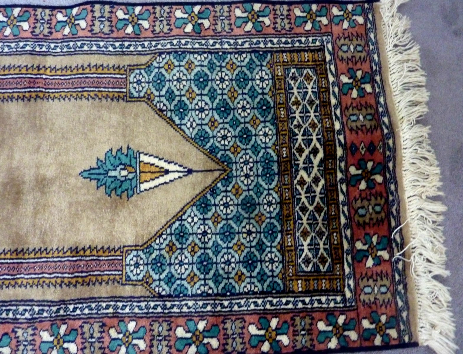 Vintage Rug 3' 6" x 2' Decorative wool rug gallery