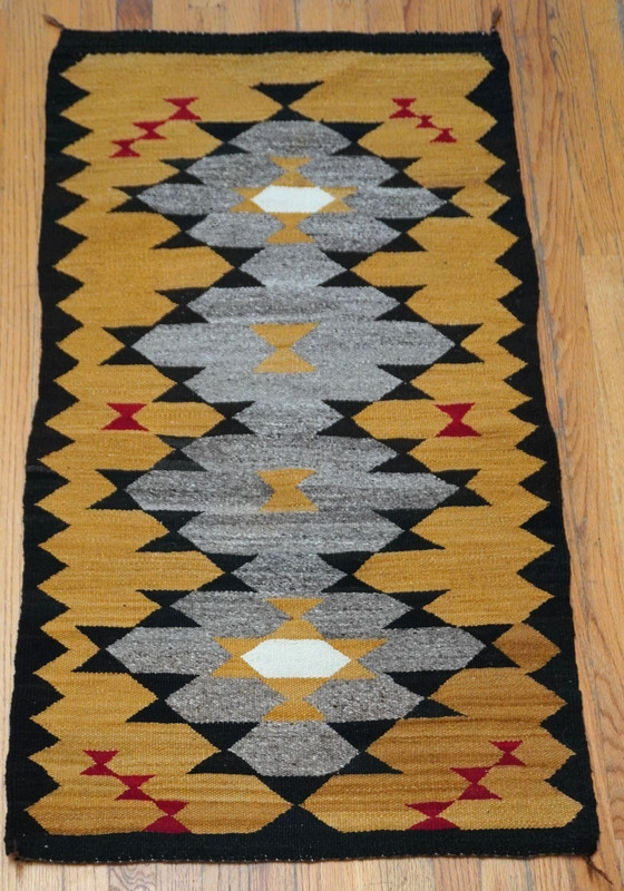 Antique Navajo Native American Indian Wool Hand Made Rug 2'5" x 4'6" gallery