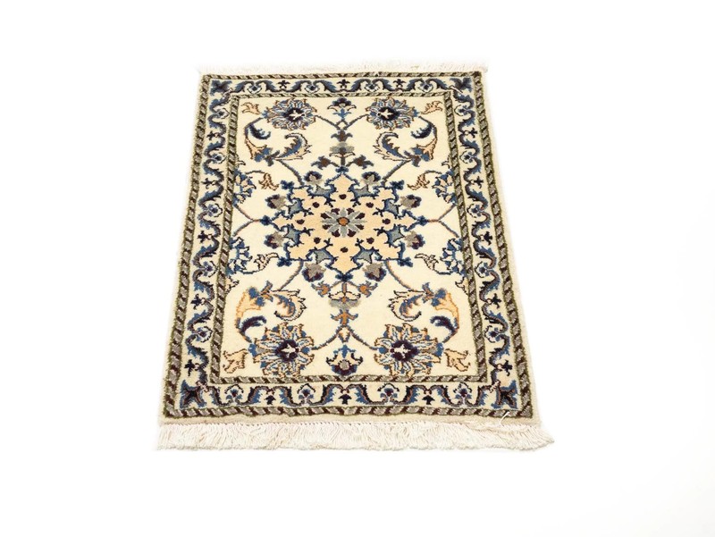Handmade Small Indo-Nain 2X3 ft Wool Oriental Rug Classic Floral Design Carpet gallery