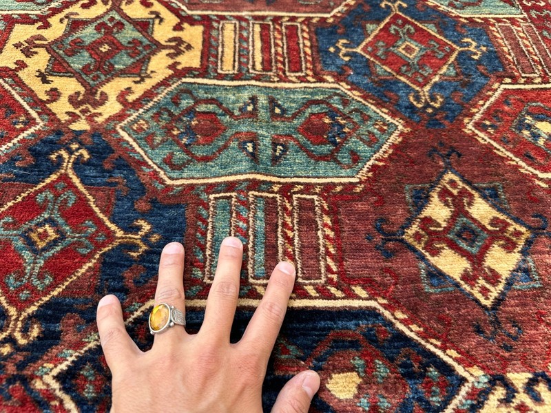 COLLECTORS' ITEM Vintage Stunning Natural Vegetable Dye Fine Quality Shirvan Rug gallery
